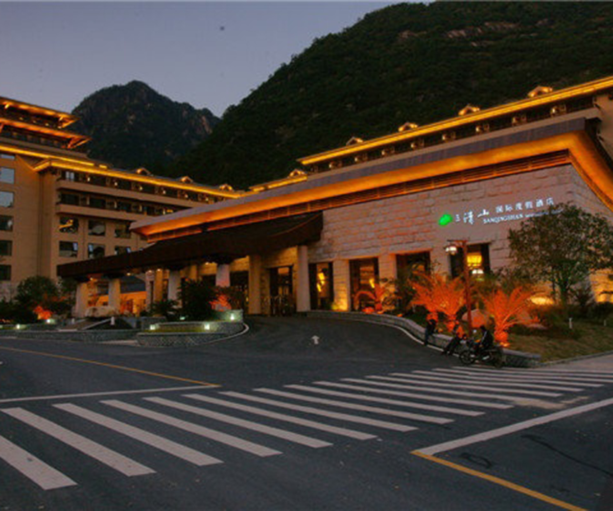 美爆了! 中国35家避暑又避世的山林酒店, 让你在云端竹海间逍遥如仙~_长白山