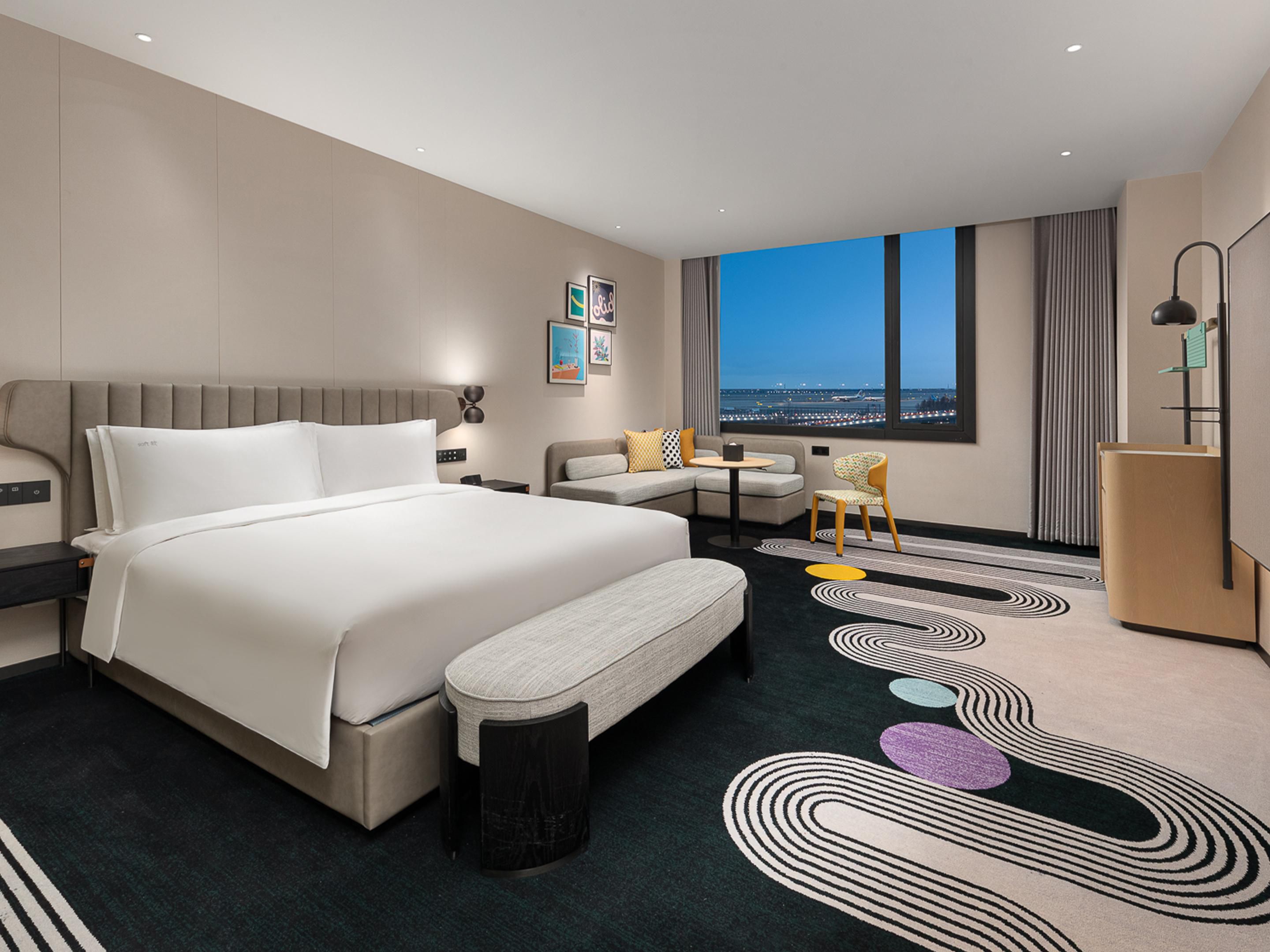 holiday-inn-shanghai-10358589685-4x3.jpg